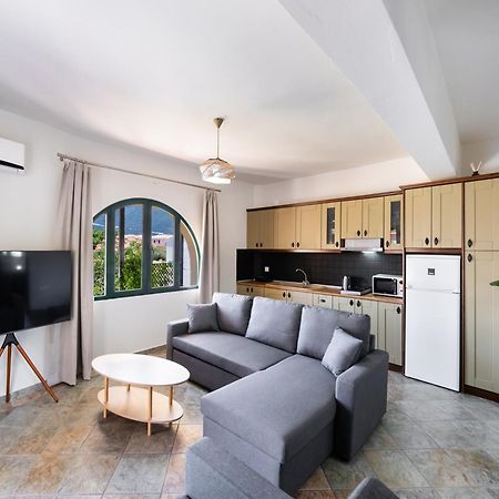 Ammos Family Apartments Василики Экстерьер фото
